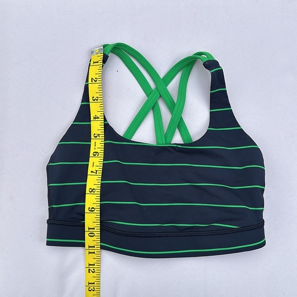 Lululemon Energy Bra
Slalom Stripe Inkwell / Green Bean - Picture 9 of 9